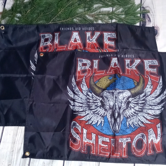 Blake Shelton rare flags - Picture 3 of 3